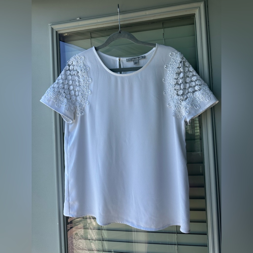 Marc New York Andrew Marc White Lace Sleeve Top